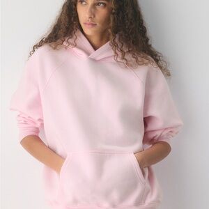 Aritzia Mega Raglan Hoodie (Villa Pink)